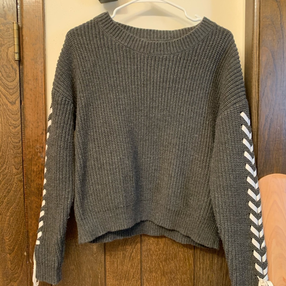 Grey sweater
